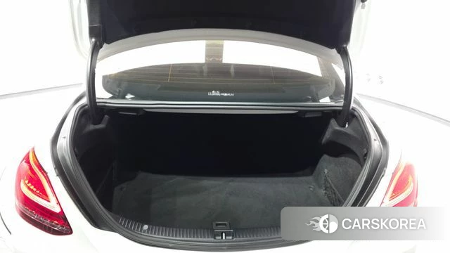 Mercedes-Benz C-Class W205 id 5028924 из Кореи 7