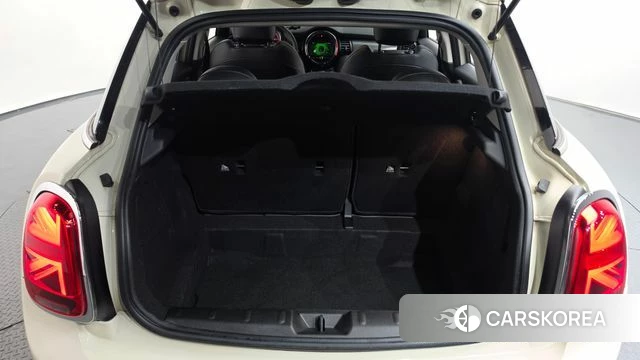 Mini Cooper D id 5023783 из Кореи 7