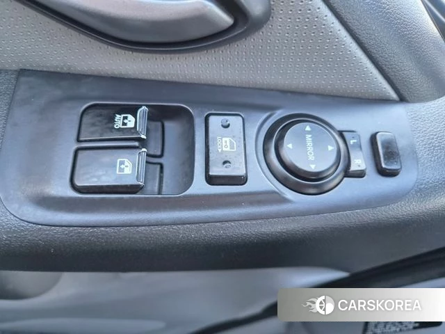 Hyundai The New Grand Starex id 4982695 из Кореи 7