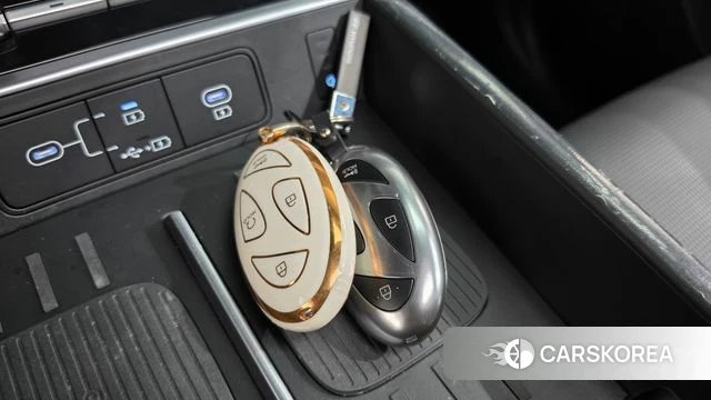Hyundai Santa Fe (MX5) id 4739547 из Кореи 7