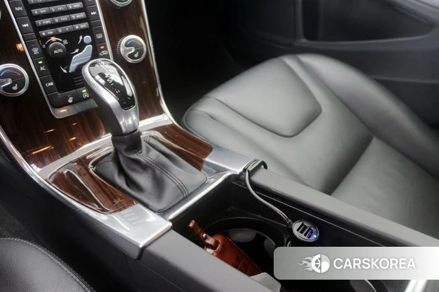 Volvo S60 id 4907795 из Кореи 7