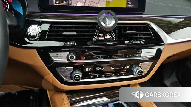 BMW 5 Series (G30) id 5003155 из Кореи 7