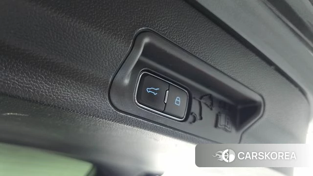 Ford Explorer 6th Generation id 4918373 из Кореи 7