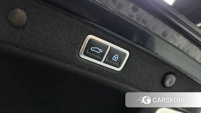 Hyundai Grandeur Hybrid (GN7) id 4995633 из Кореи 7