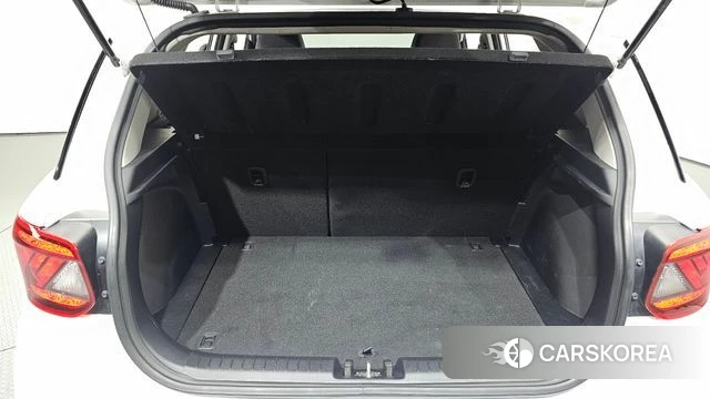 Hyundai Venue id 5041675 из Кореи 7