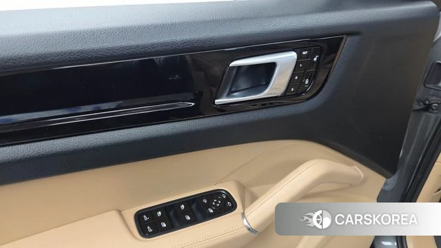 Porsche Cayenne (PO536) id 4459306 из Кореи 7