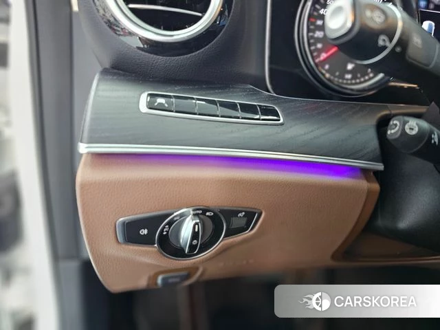 Mercedes-Benz E-Class W213 id 4923794 из Кореи 7