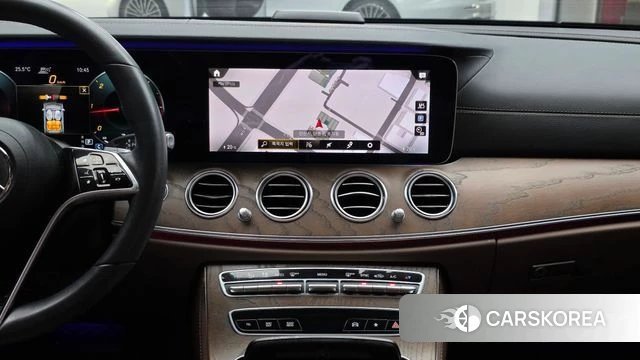 Mercedes-Benz E-Class W213 id 4917741 из Кореи 7
