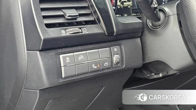 Ssangyong Rexton Sports Cannes id 4997920 из Кореи 7