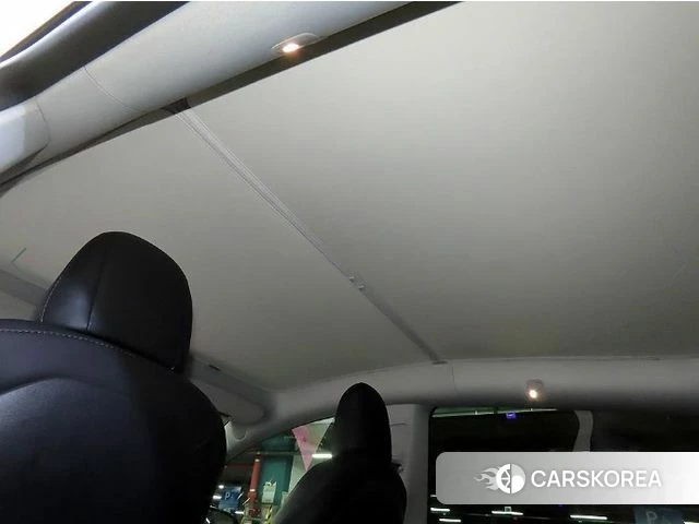 Tesla Model Y id 5031477 из Кореи 7