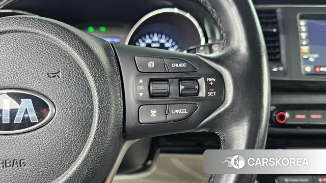 Kia The New Carnival id 4751038 из Кореи 8