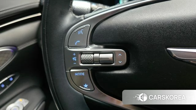 Genesis GV70 id 5003484 из Кореи 7
