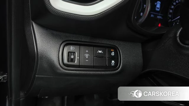 Hyundai Venue id 4987415 из Кореи 7