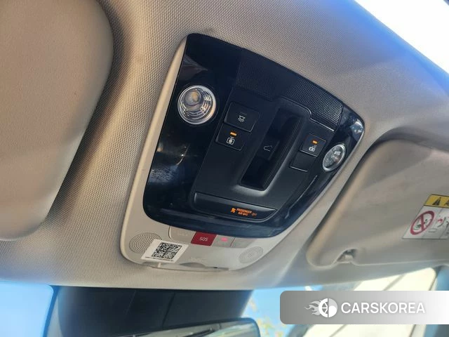 Kia EV6 id 5022537 из Кореи 7