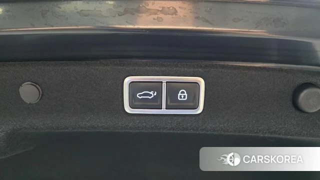 Hyundai Grandeur (GN7) id 5015889 из Кореи 7