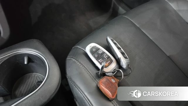 Hyundai Ionic 5 id 5017020 из Кореи 7