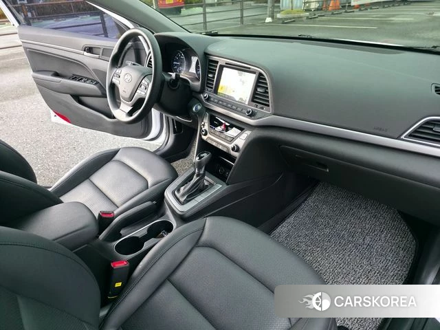 Hyundai Avante AD id 5019009 из Кореи 7