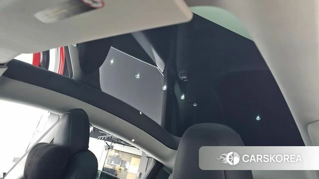 Tesla Model Y id 5012320 из Кореи 7