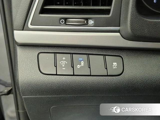 Hyundai Avante AD id 4983154 из Кореи 7