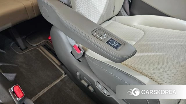 Kia The New Carnival 4th Generation id 5001772 из Кореи 7