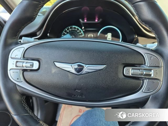 Genesis GV70 id 5027419 из Кореи 7