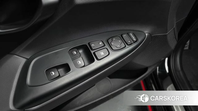 Hyundai Veloster (JS) id 4998213 из Кореи 7
