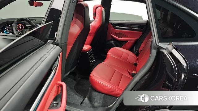 Porsche Makan EV id 3769632 из Кореи 7