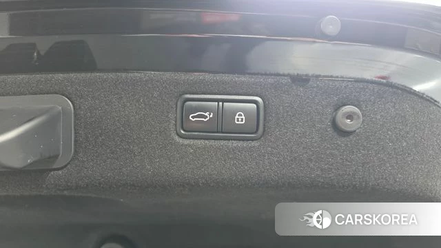 Genesis G70 id 5035356 из Кореи 7