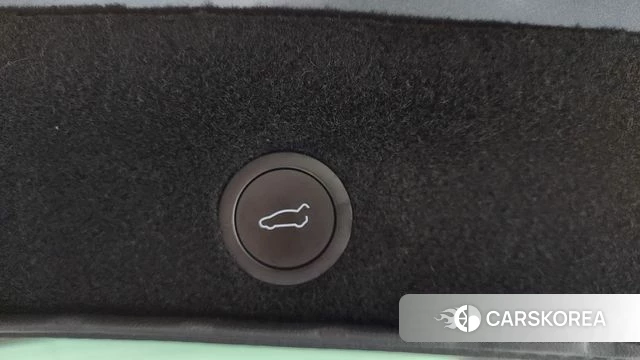 Tesla Model Y id 4487797 из Кореи 7