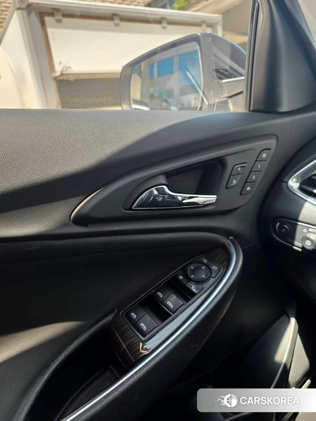Chevrolet (GM Daewoo) The New Malibu id 5022565 из Кореи 7