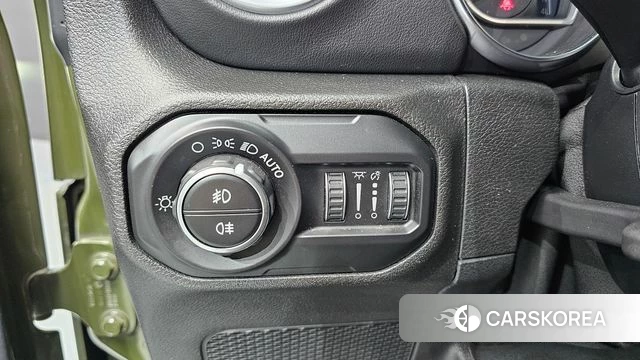 Jeep Wrangler (JL) id 4937015 из Кореи 7