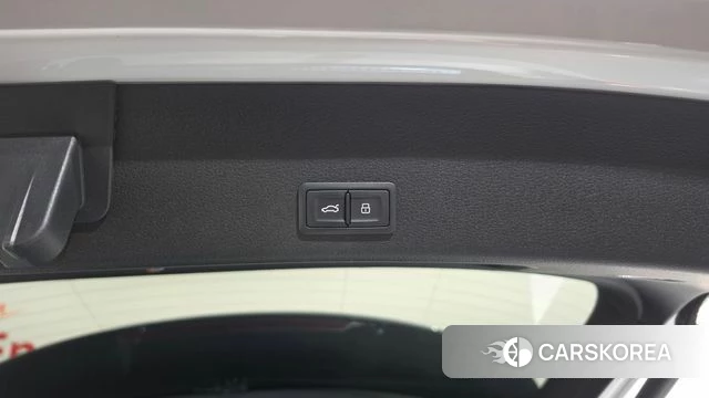 Audi e-Tron id 4982485 из Кореи 7