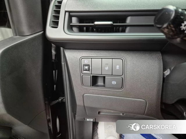 Hyundai Staria id 4753635 из Кореи 7