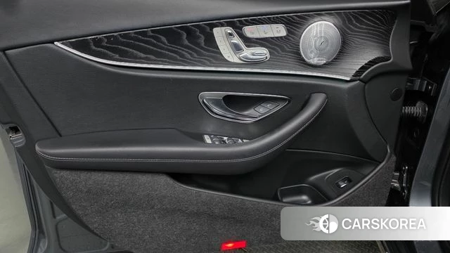 Mercedes-Benz E-Class W213 id 5035622 из Кореи 7