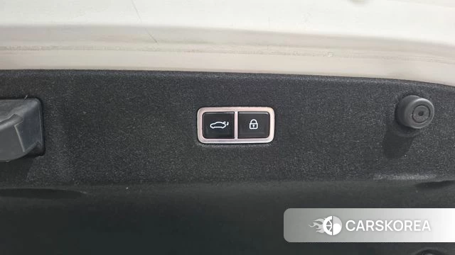 Hyundai Ionic 6 id 5012198 из Кореи 8
