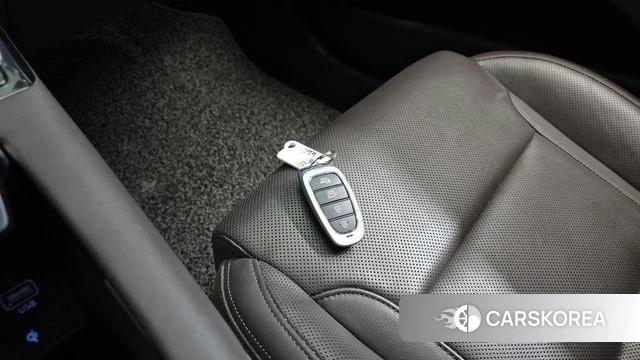 Hyundai The New Grandeur IG id 4959278 из Кореи 7