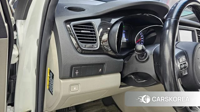 Kia The New Carnival id 5029135 из Кореи 7