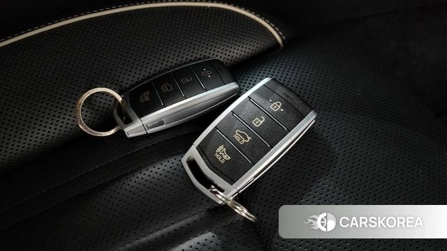 Genesis G90 id 4930935 из Кореи 7