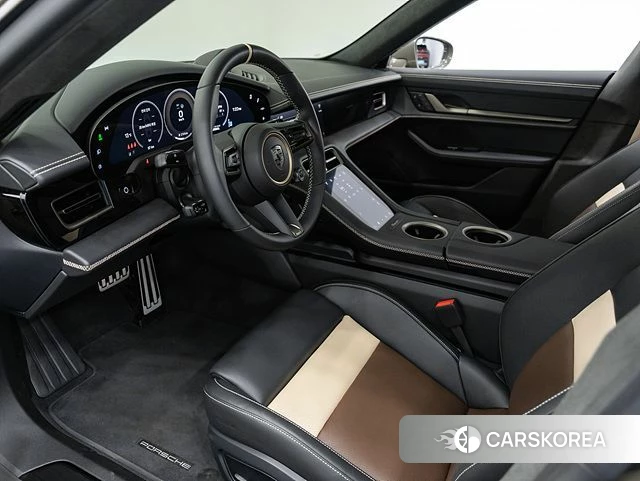 Porsche Taycan id 4700503 из Кореи 7