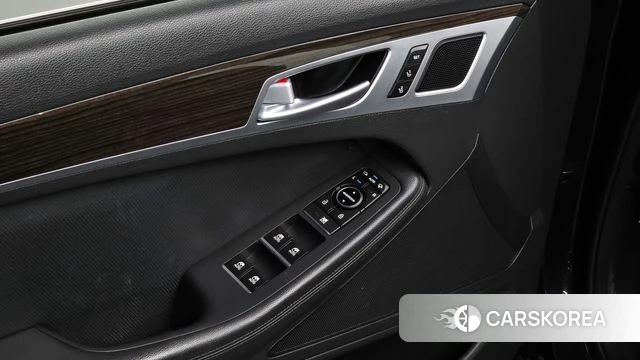 Genesis G80 id 3942725 из Кореи 7