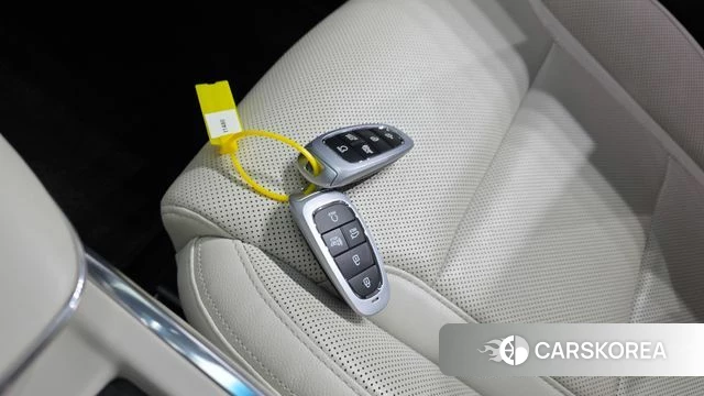 Hyundai The New Grandeur IG Hybrid id 4986650 из Кореи 7
