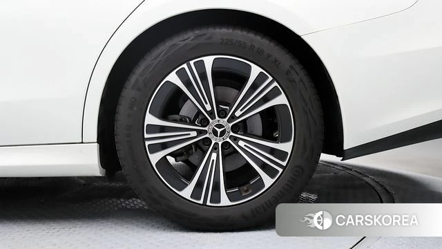 Mercedes-Benz E-Class W214 id 5039035 из Кореи 7