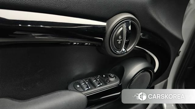 Mini Cooper id 4195866 из Кореи 7