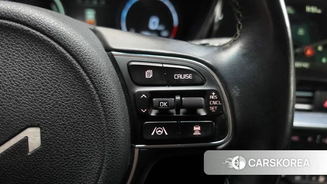 Kia Niro Plus id 5040379 из Кореи 7