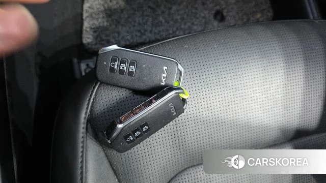 Kia Di Ol Nu Niro id 5032900 из Кореи 7