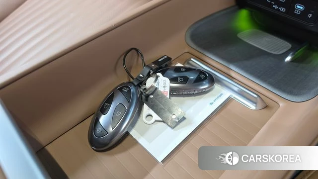 Hyundai Grandeur Hybrid (GN7) id 4950253 из Кореи 7