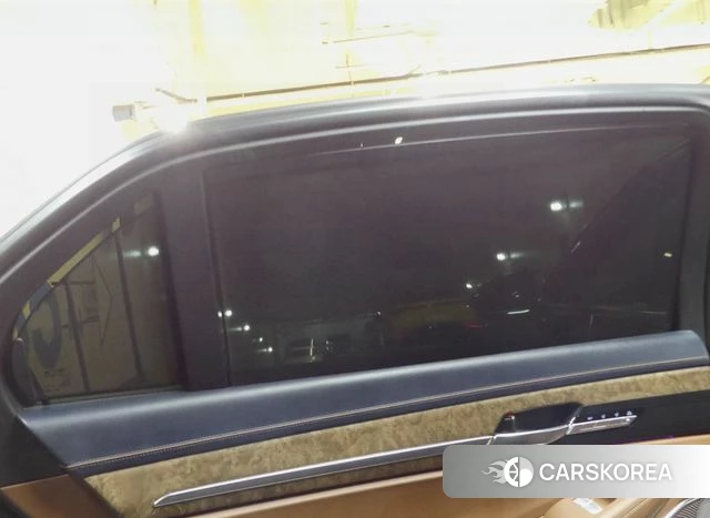 Genesis G90 id 5048195 из Кореи 8