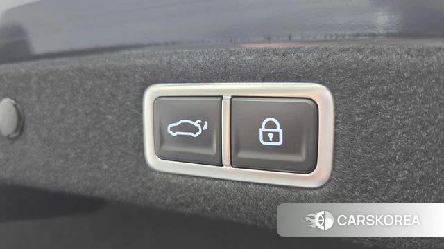 Hyundai Grandeur (GN7) id 5022039 из Кореи 7