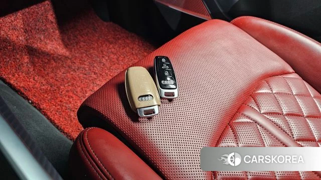 Audi SQ7 (4M) id 4782977 из Кореи 7