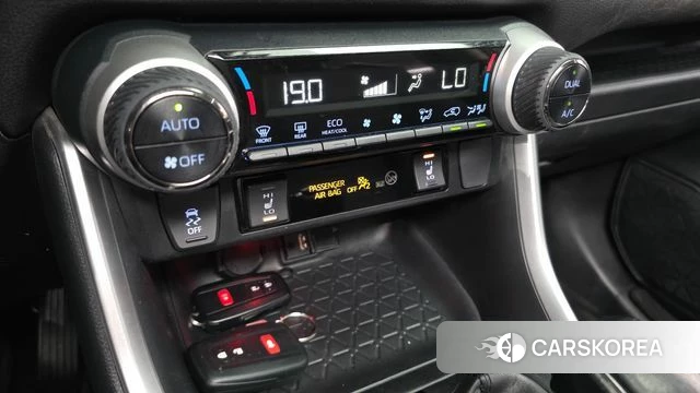 Toyota RAV4 5th Generation id 4943710 из Кореи 7